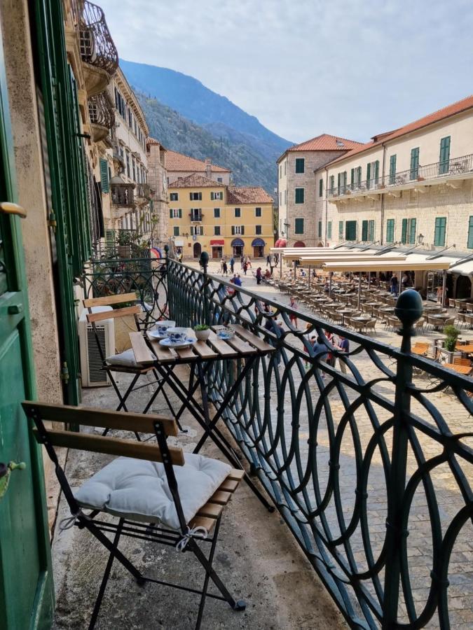 Main Square View Apartment Kotor Bagian luar foto