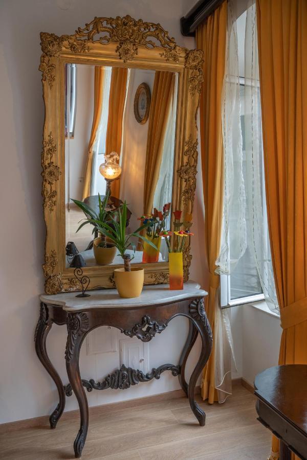 Main Square View Apartment Kotor Bagian luar foto