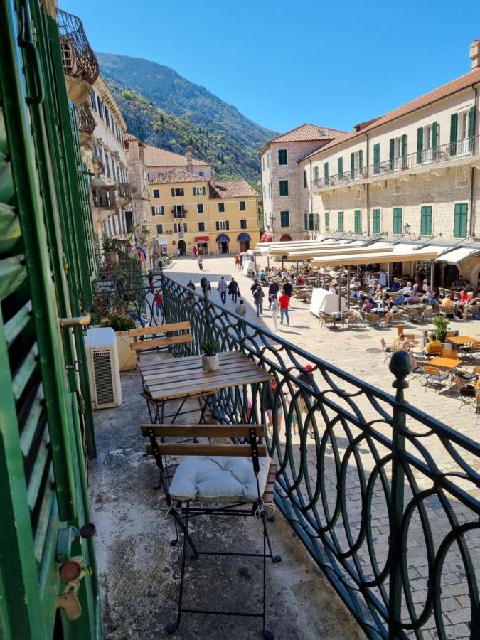 Main Square View Apartment Kotor Bagian luar foto