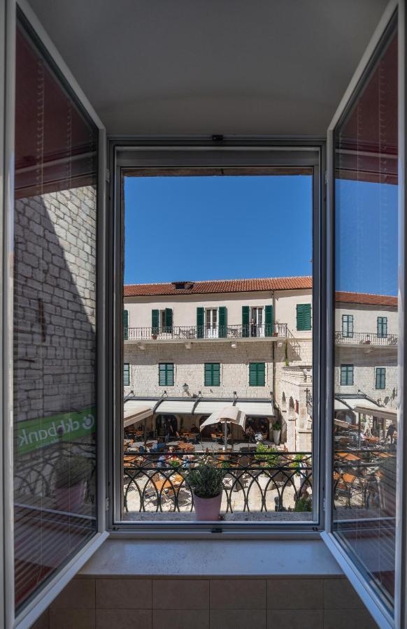 Main Square View Apartment Kotor Bagian luar foto